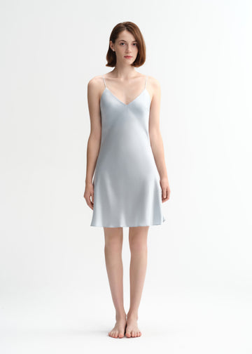 Sky Dream Spaghetti Strap Short Silk Nightgown/Dress